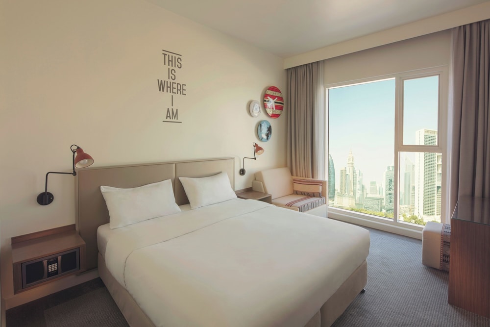 Rover Room - Free Shuttle Bus To The Beach & Dubai Mall