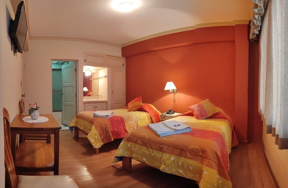 Classic Twin Room