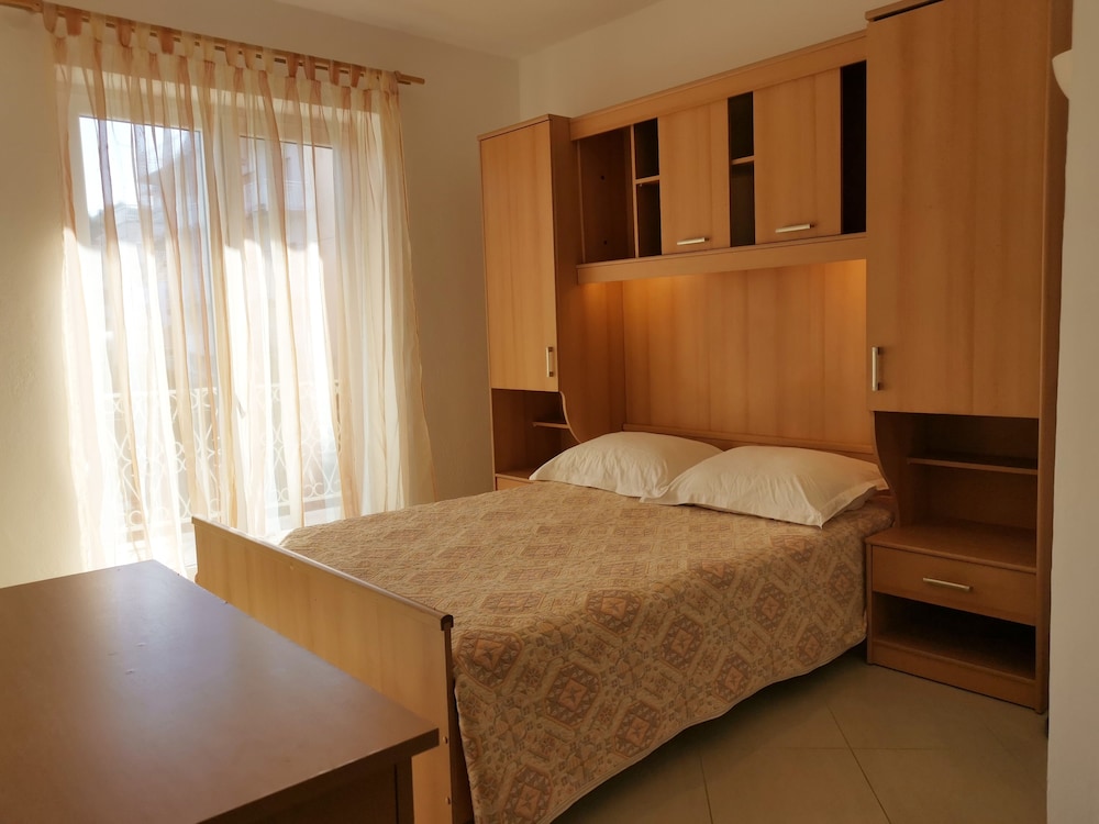 Panoramic Double Room, 1 Queen Bed, Sea View, Beachfront (7) photo 1