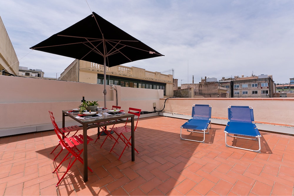 Apartment, 3 Bedrooms, Terrace, City View (Passeig de Gracia, 51) photo 2