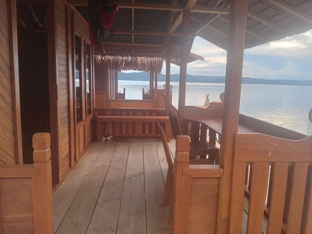 Deluxe Double or Twin Room, Sea View photo 2