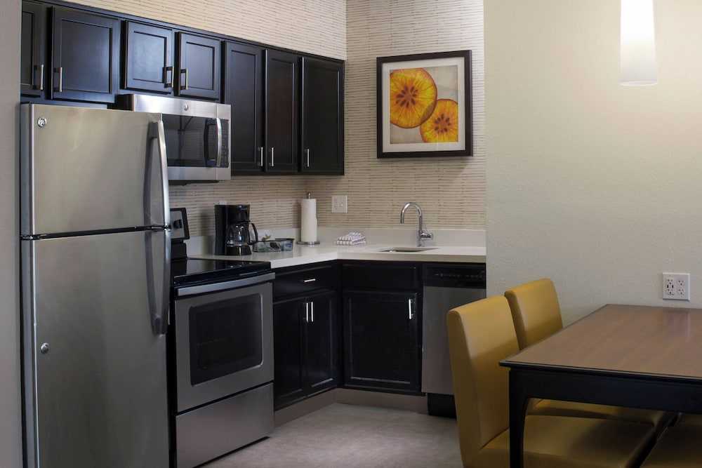 Family Suite, 2 Bedrooms (Mobility Accessible, Tub), photo 6