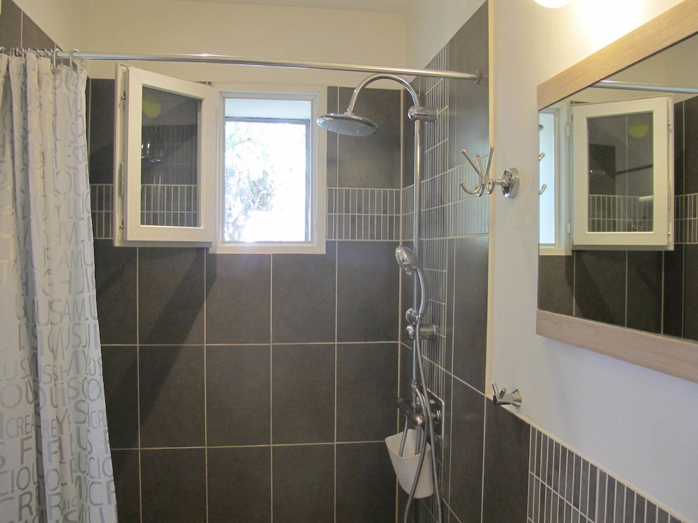 Classic Double or Twin Room, Ground Floor photo 2