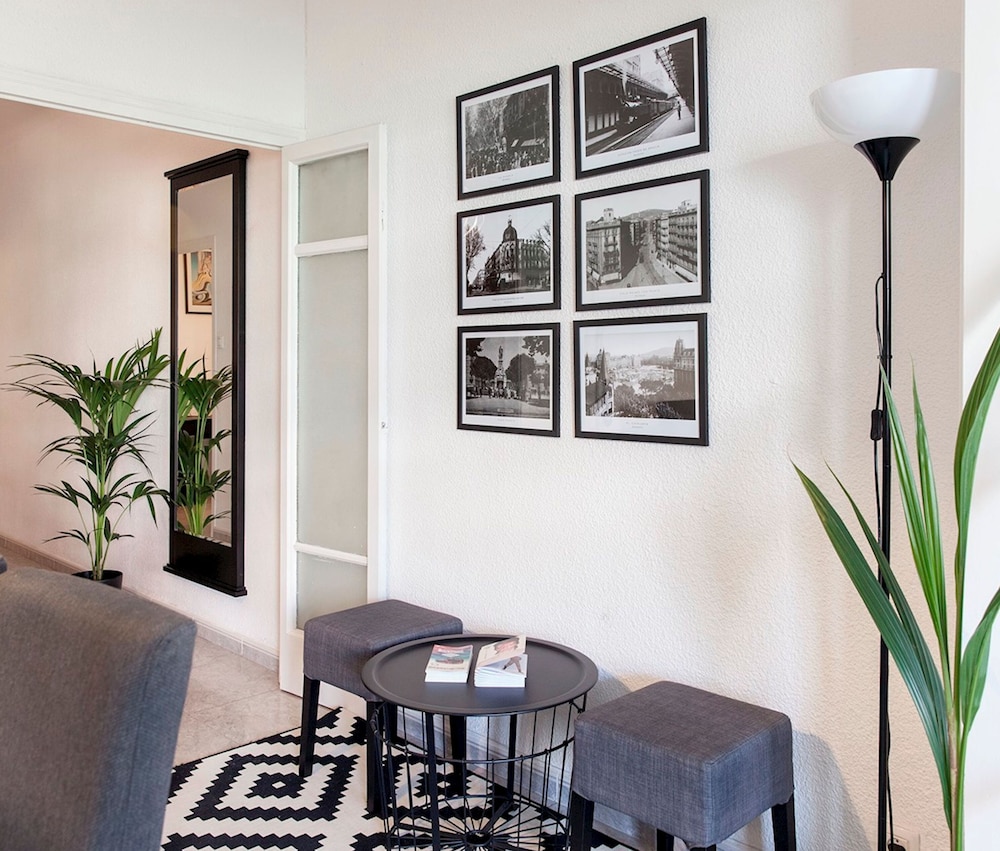 Prime Eixample Hideaway 6 Ospiti Con Balcone by Myrentalhost, Foto 9