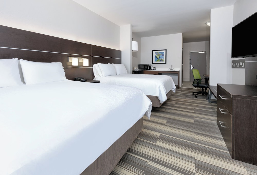 Standard Room, 2 Queen Beds, Accessible (Comm, Mobil Tub) photo 3