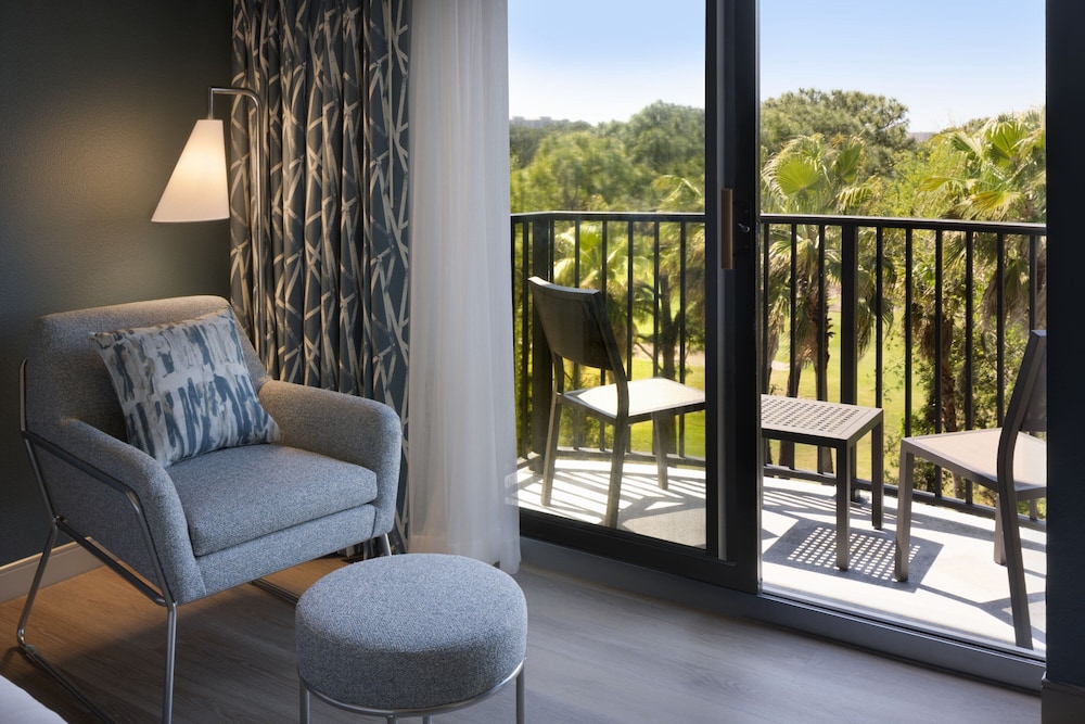 Room, 2 Queen Beds, Balcony - Photo 3