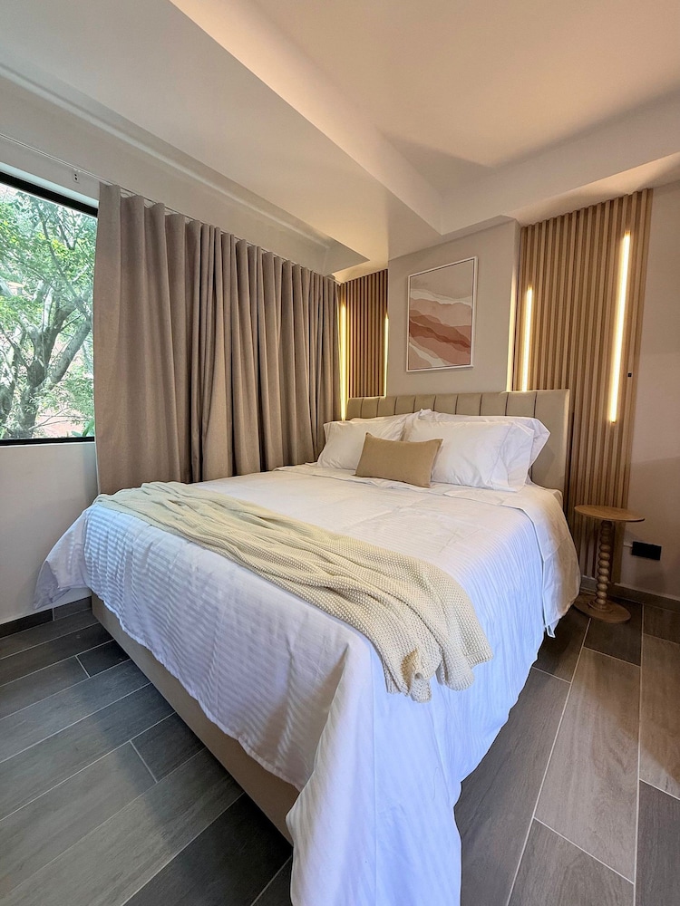 Junior Apartment
