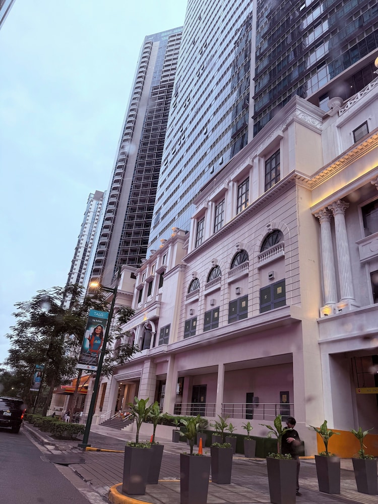 Condo, 4 Bedrooms, City View photo 2