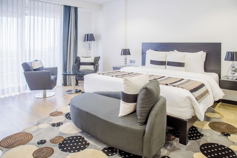 Presidential Suite, Balcony, City View