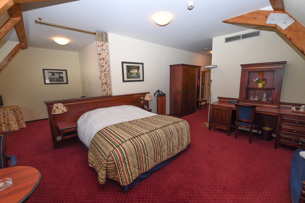 Executive Suite photo 3