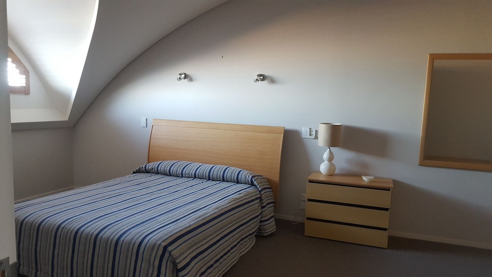 Standard Apartment, 3 Bedrooms (Penthouse) photo 1