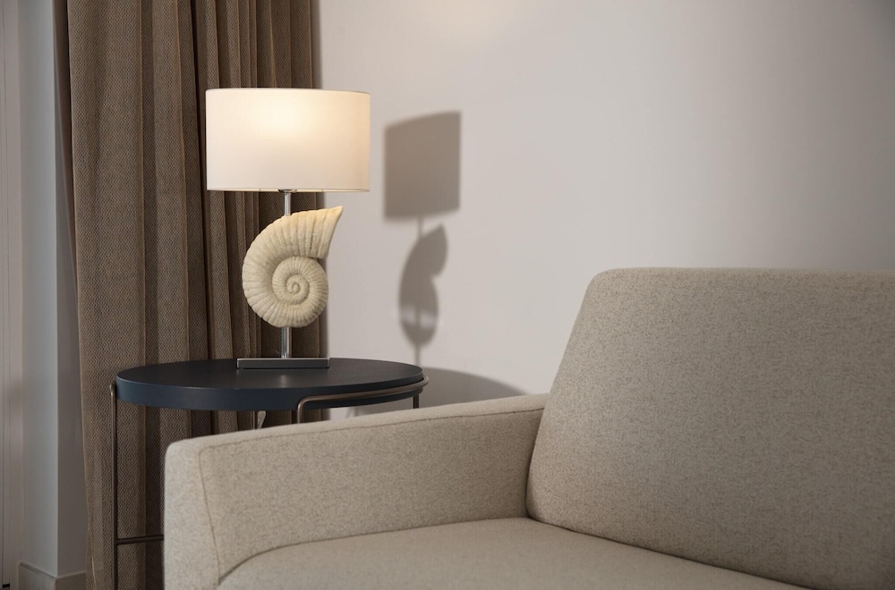 Junior Suite - Photo 12