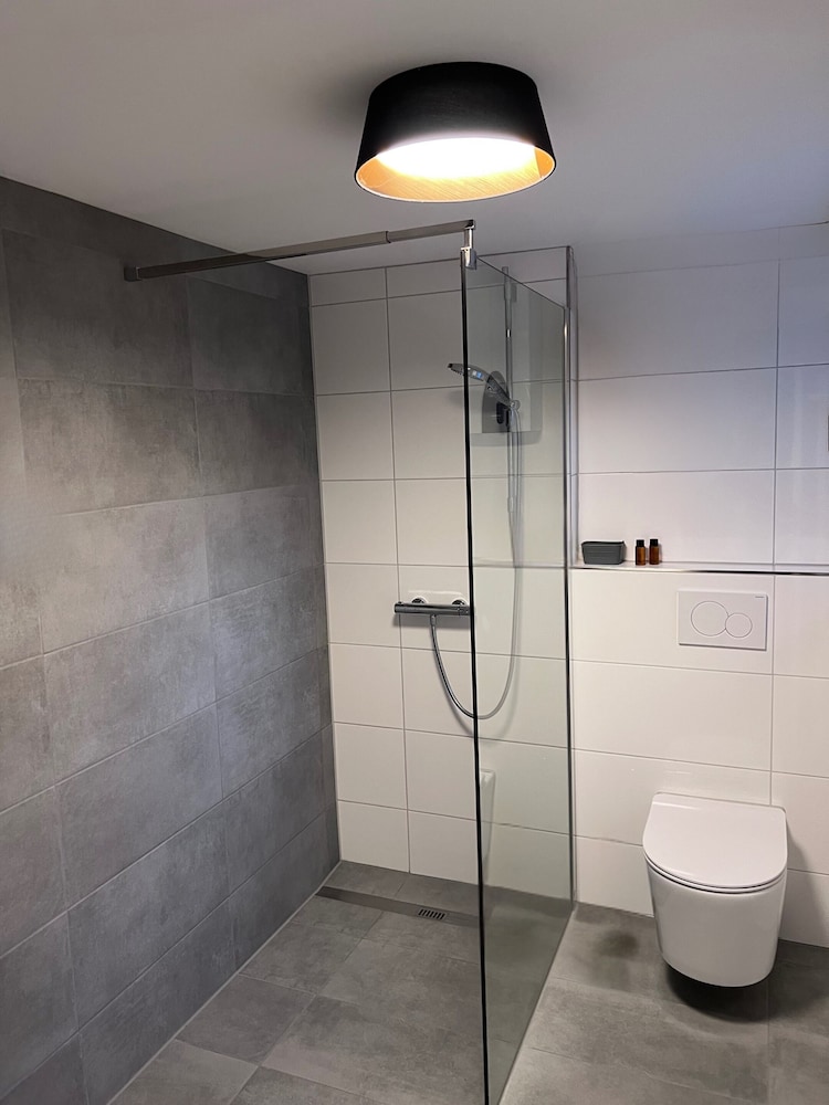 Superior Single Room, Private Bathroom photo 2