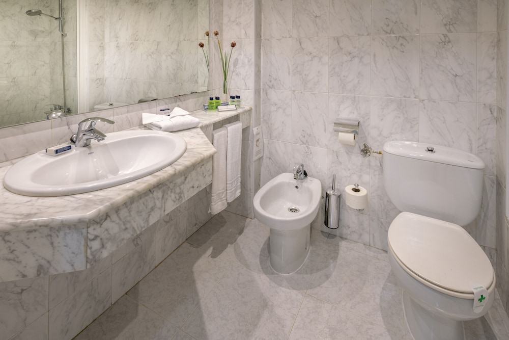 Standard Room - Photo 4