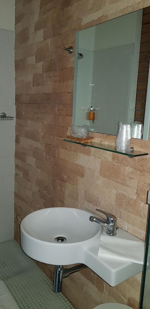 Deluxe Double Room Single Use photo 3