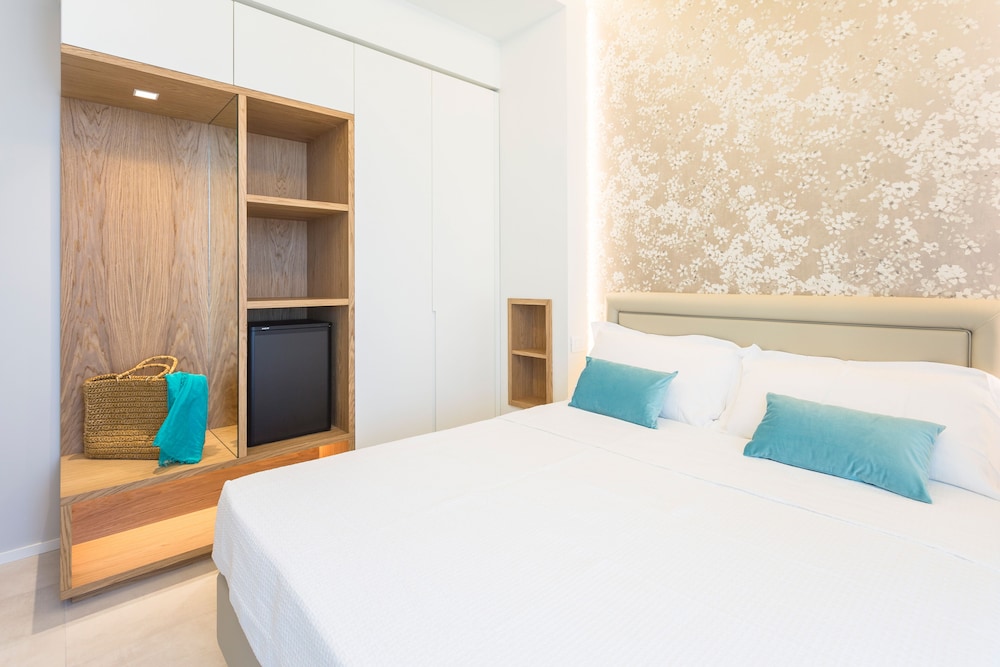 Superior Room - Photo 13