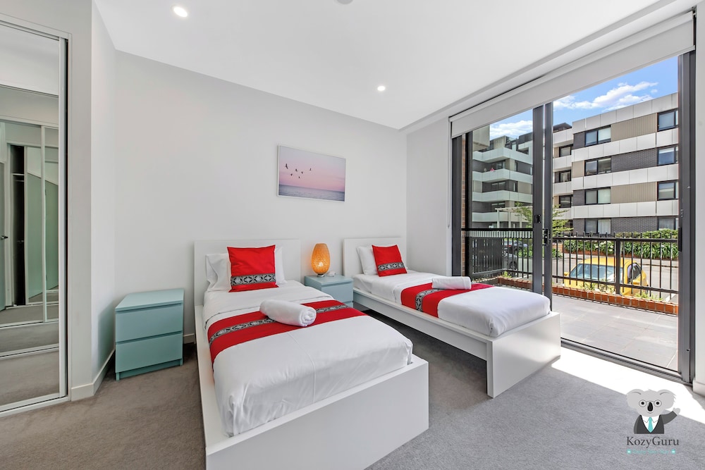 Classic Apartment, 2 Bedrooms (NPE081)