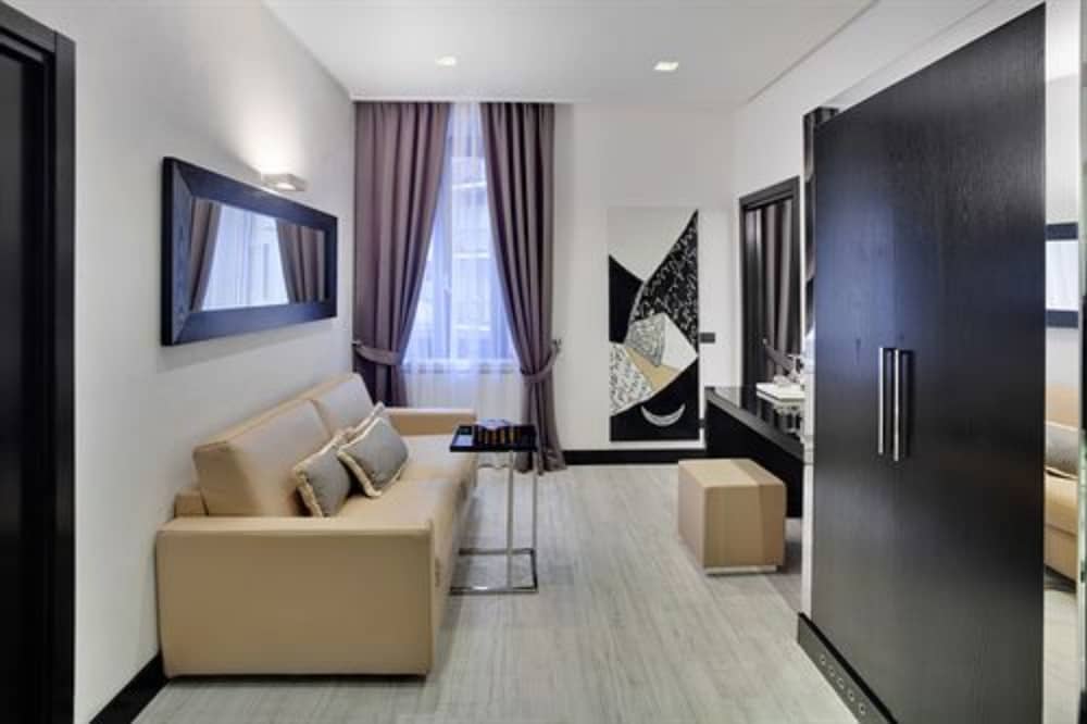 Romantic Suite, Hot Tub
