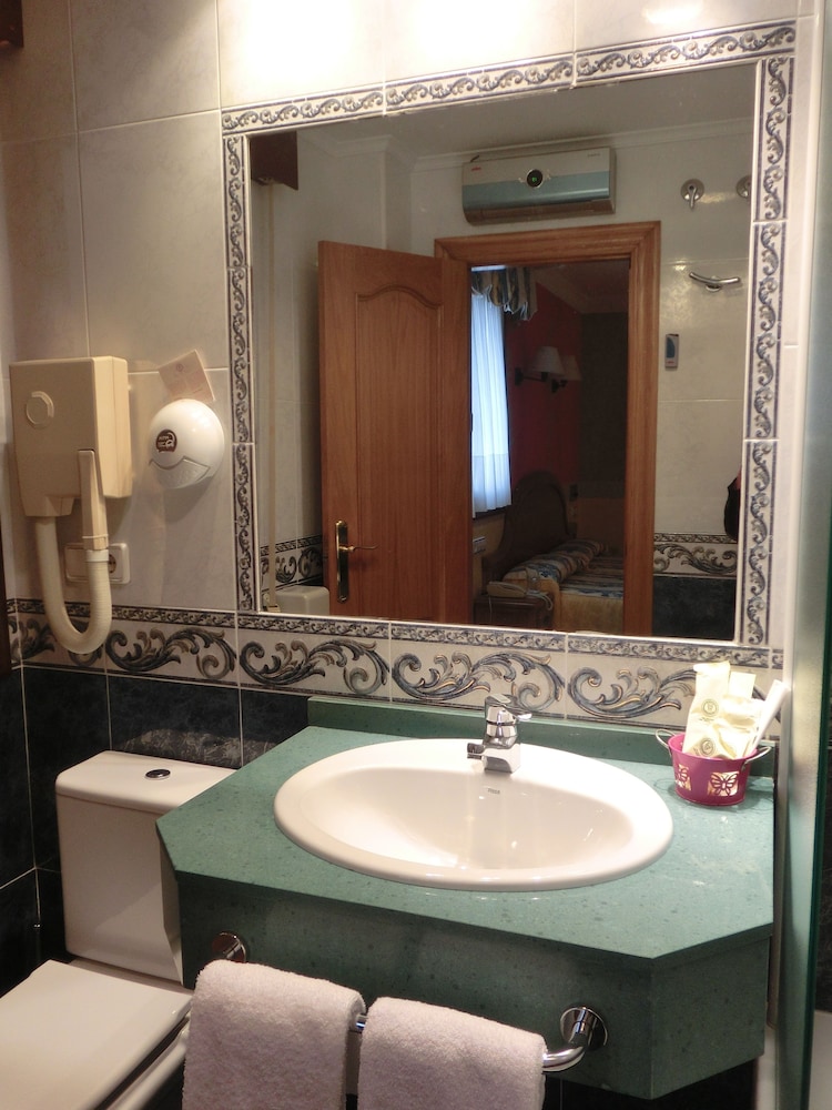Double Room Single Use photo 2