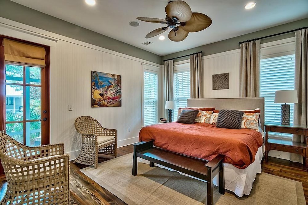 House, 3 Bedrooms, Sea Facing