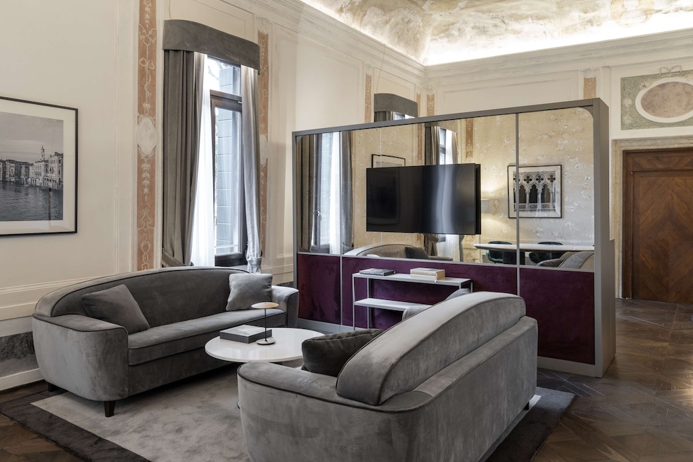 Presidential Suite (Vittoria)