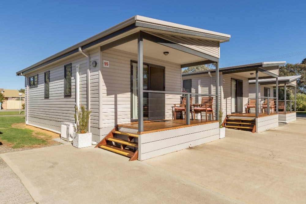 Super Deluxe Cabin (1BR) photo 2