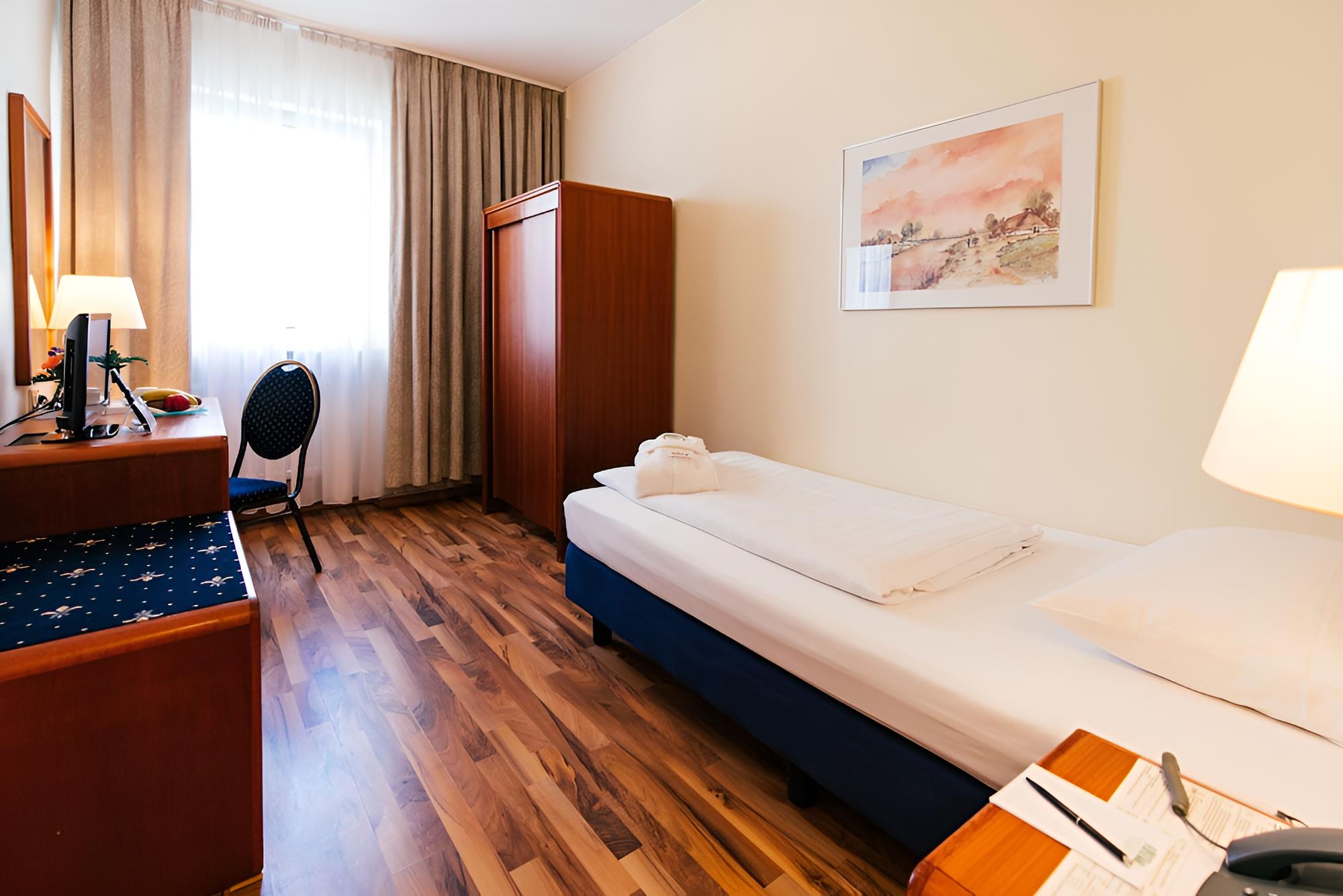 Single Room photo 1