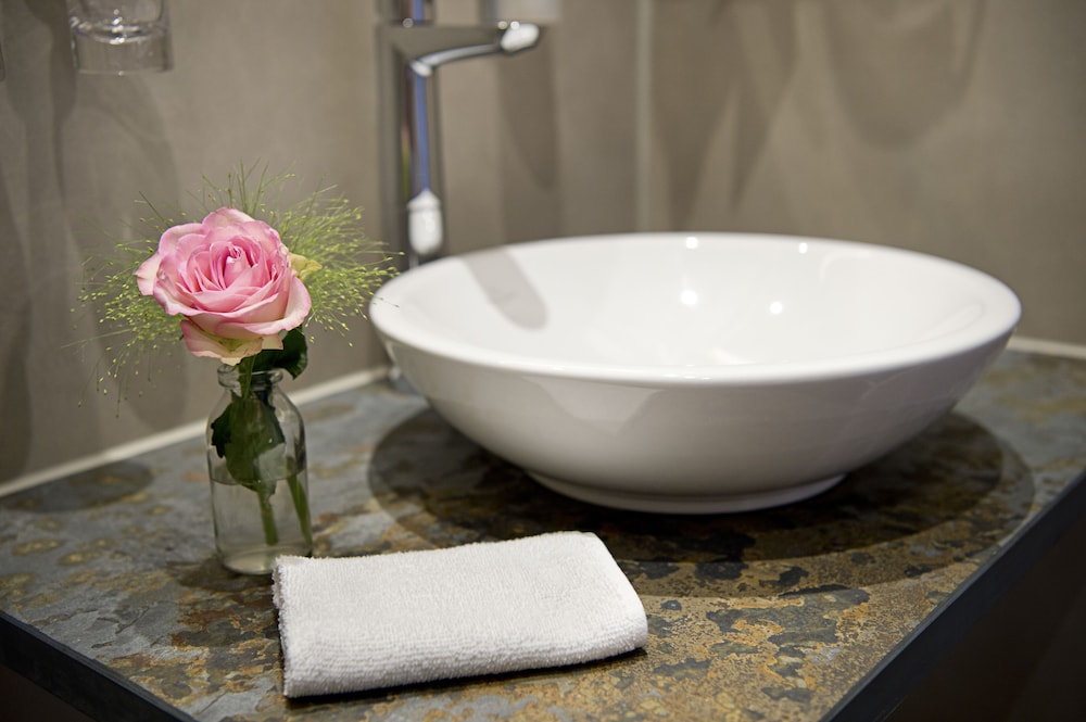 Suite, Bathtub photo 2