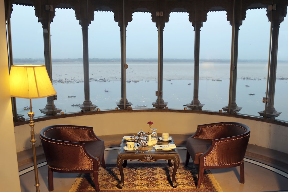 Varuna Burj with Ganges View photo 3