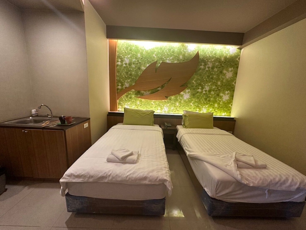 Standard Double or Twin Room photo 3