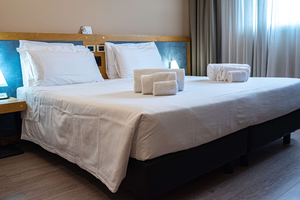 Economy Double Room - Photo 4