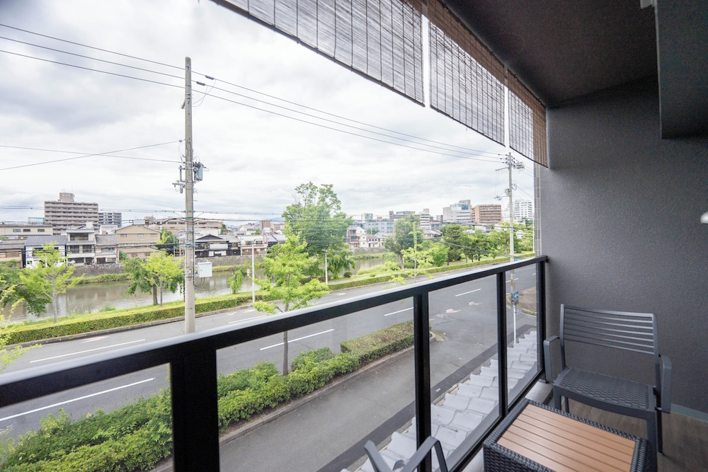 Kamogawa View Family Suite (Up to 5 Guests)