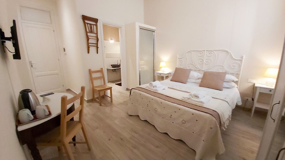 Romantic Double Room photo 1