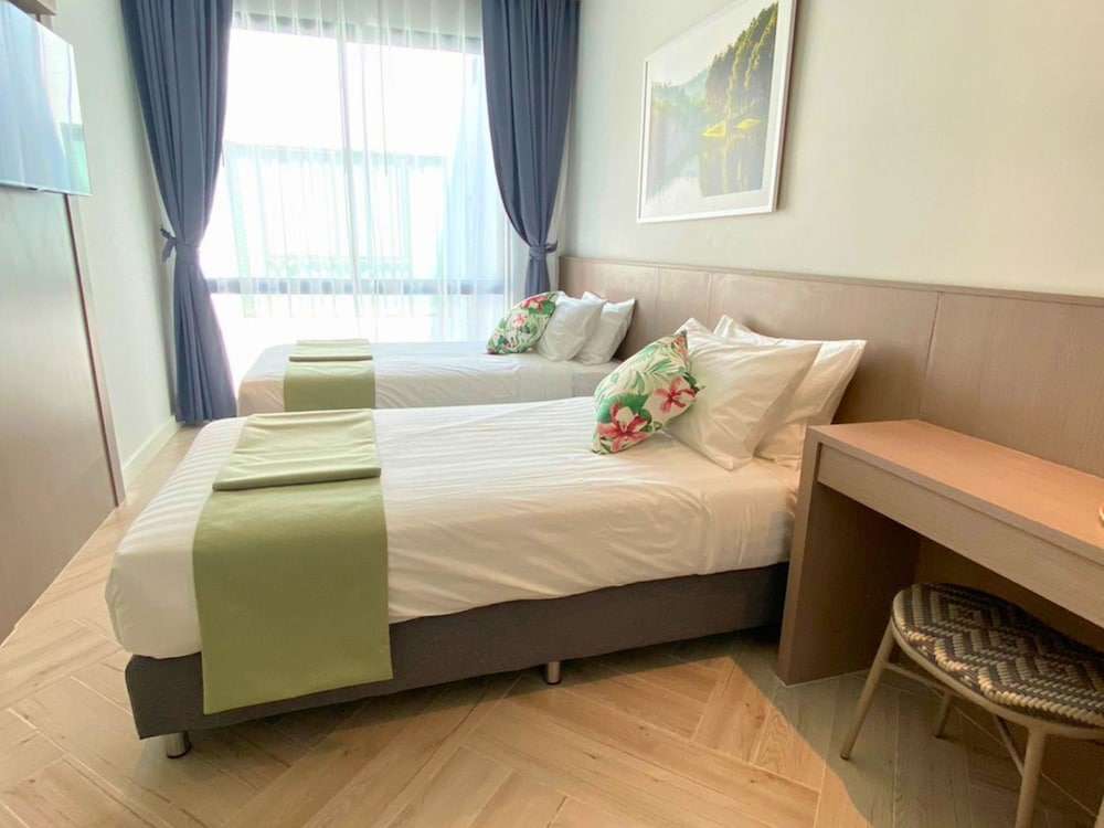 Standard Twin Room - Photo 1