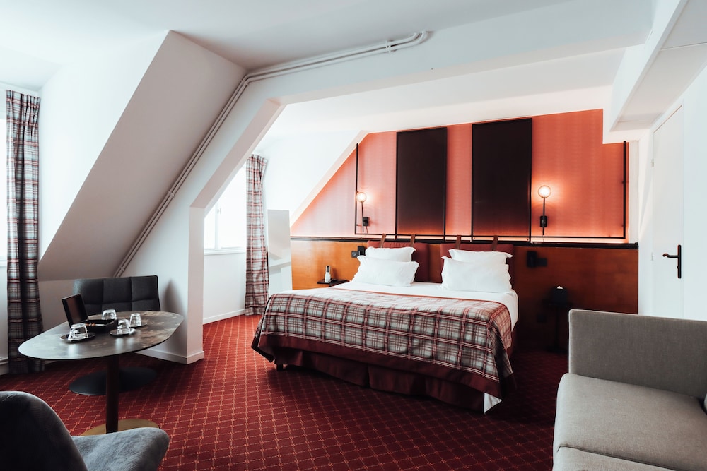 Superior Suite, 1 Double Bed with Sofa bed (The Cosy Family Suite) - Photo 4