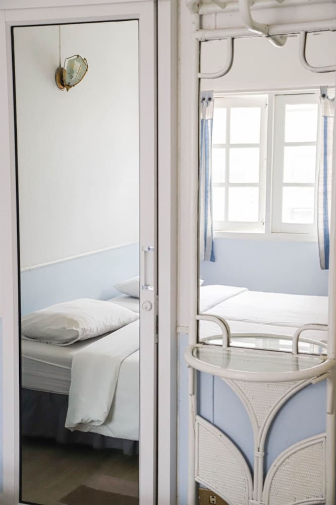 Superior Twin Room, Non Smoking photo 2