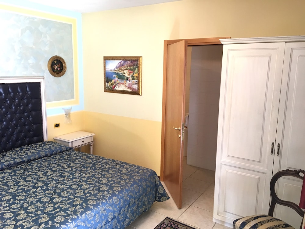 Economy Double or Twin Room, Annex Building photo 2