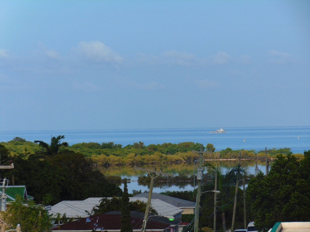 9-Suite, Ocean View