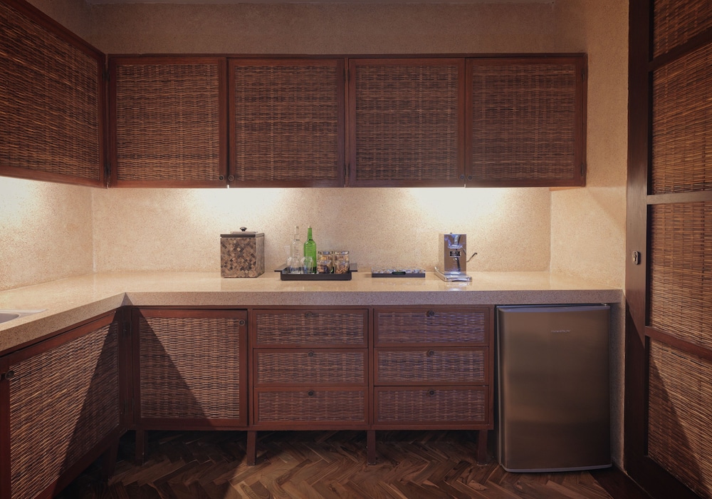 Two Bedroom Suite - Photo 4