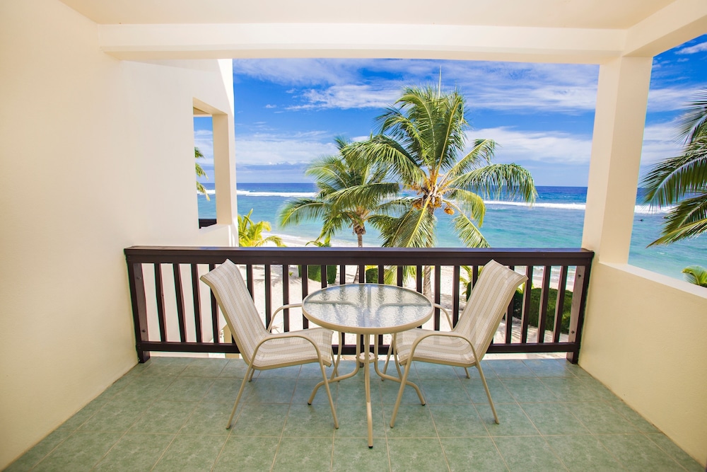 Room, Beachfront - Photo 11