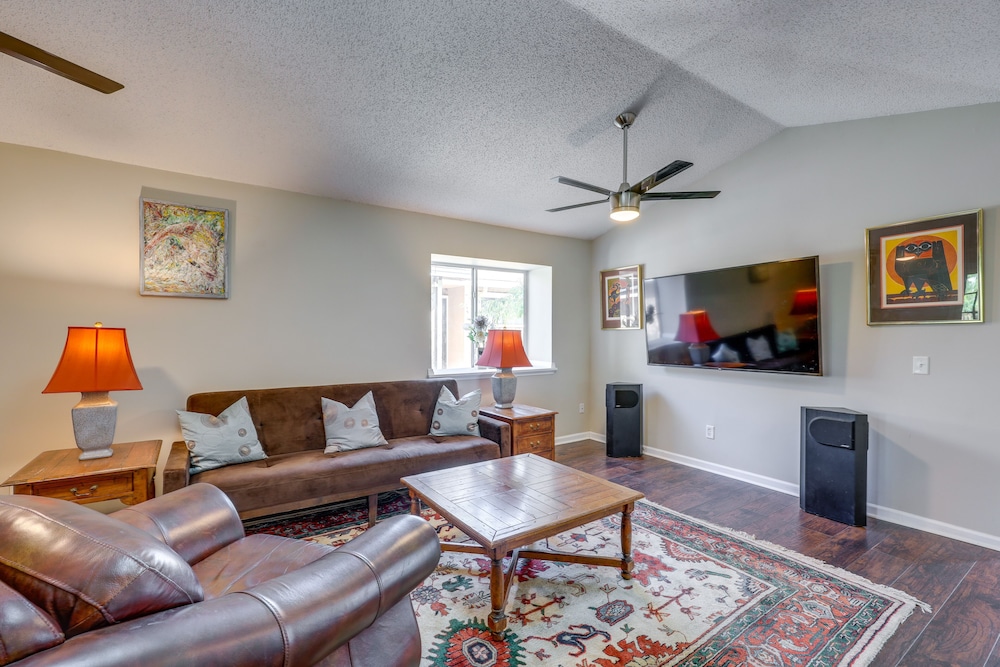 House (2 Bedrooms) photo 1