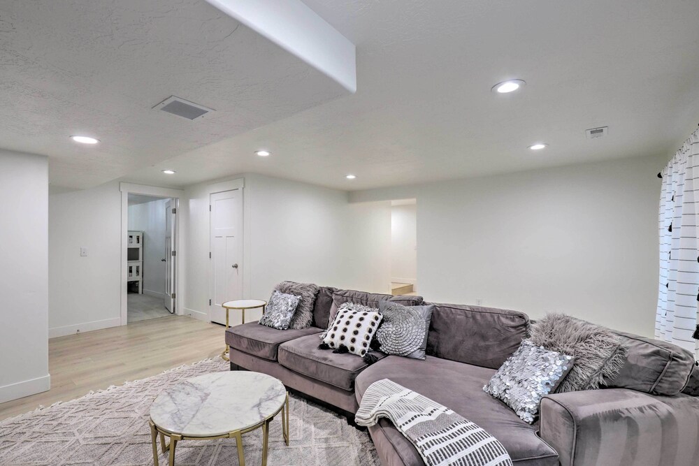 House (4 Bedrooms) photo 2