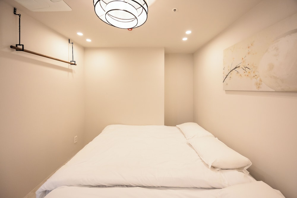 Family Suite, City View