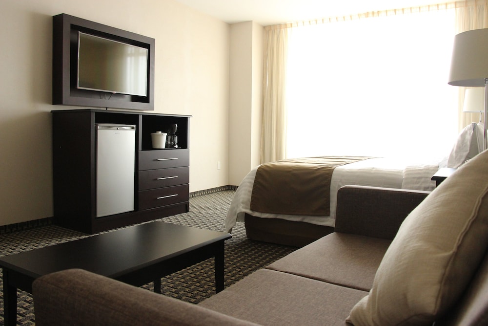 Standard Room, 1 King Bed - Photo 4