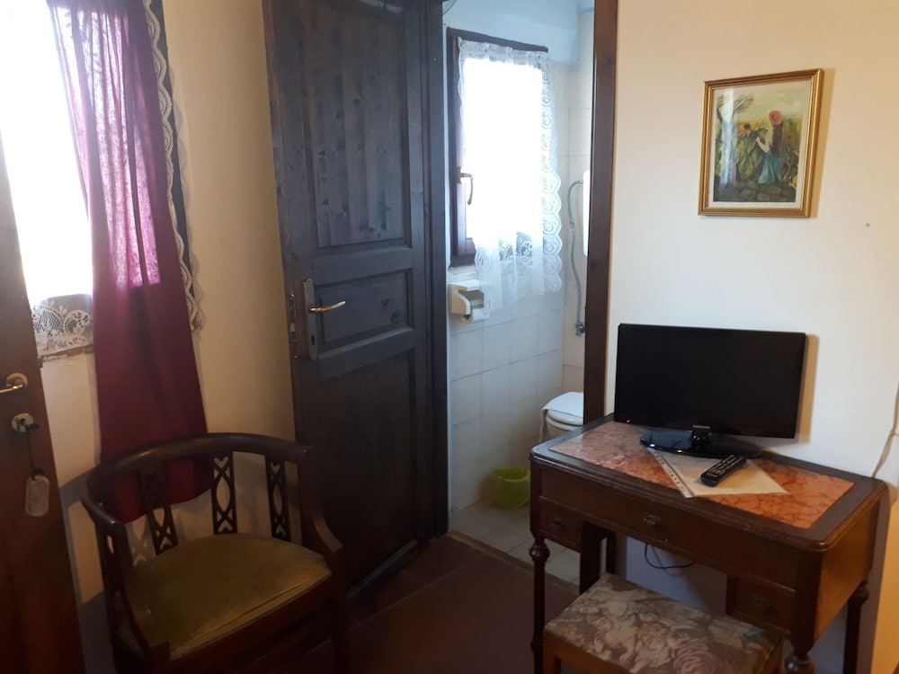 Classic Single Room photo 2