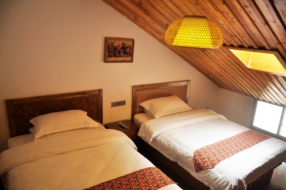 The Attic Room photo 3