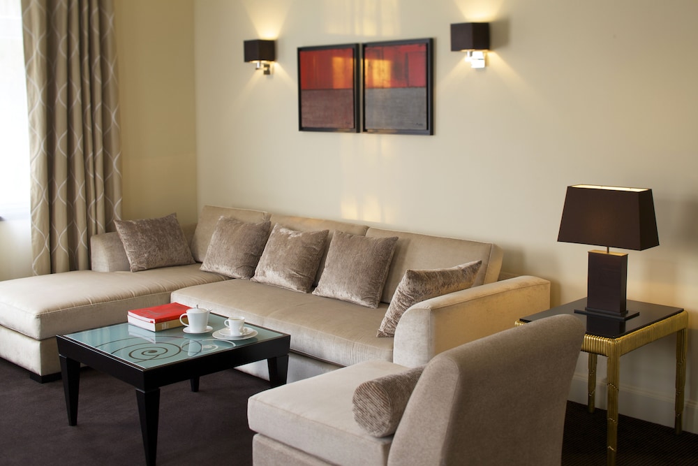 Presidential Apartment photo 3
