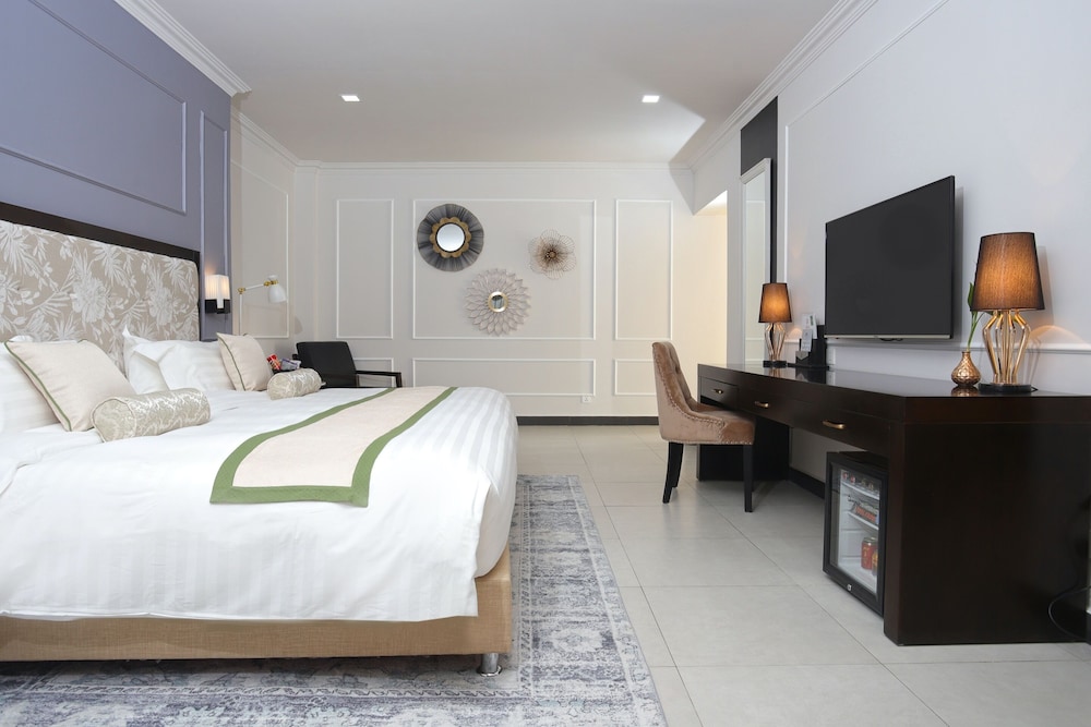 Suite Room Tower Building photo 2