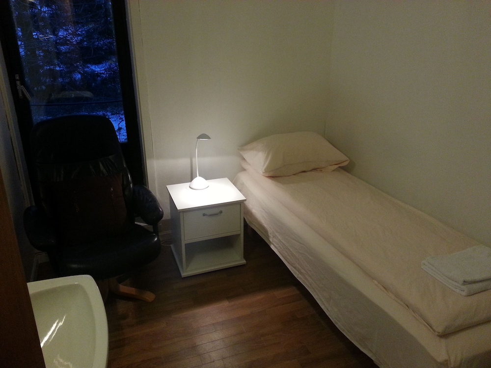 Single Room photo 2