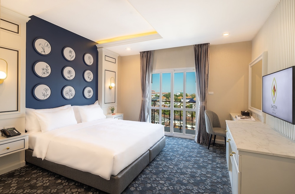 Superior Double Room, City View photo 1